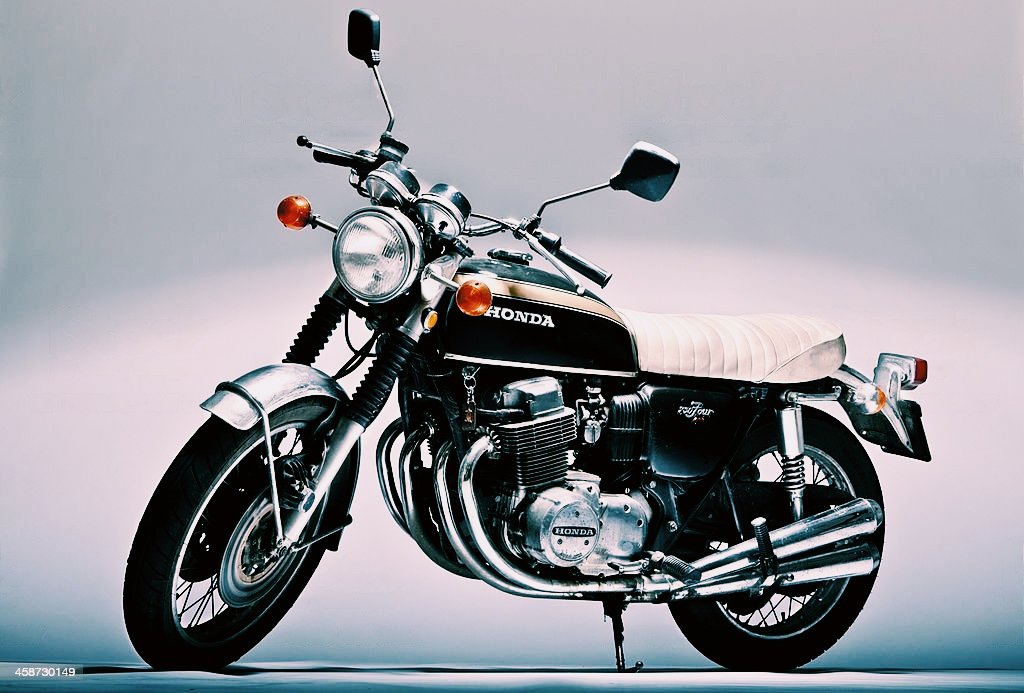 motocicleta Honda CB 750 Four vintage