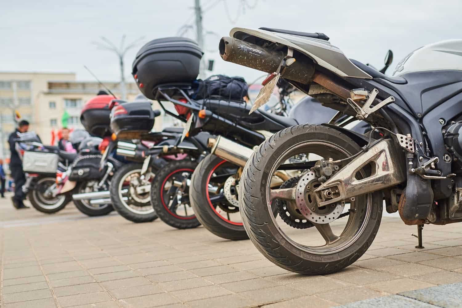 Variedad de estilos de motocicletas para cada tipo de conducción