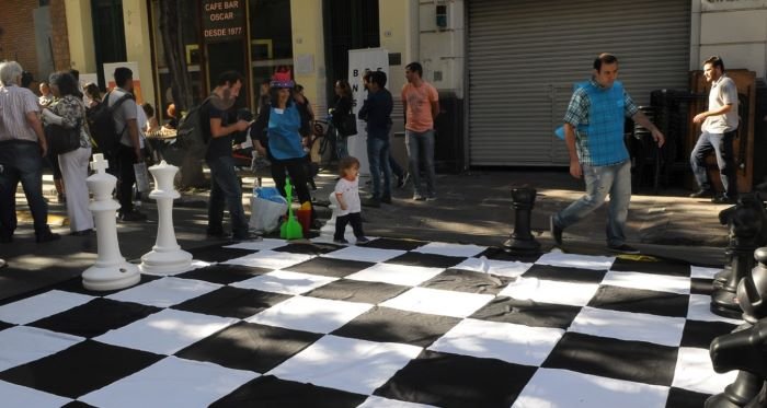 Marcelo Hidalgo Sola tras las huellas de Duchamp en Buenos Aires.